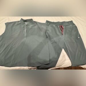 Figs Scrubs Top and Bottom, Color Bonsai, Size XXL